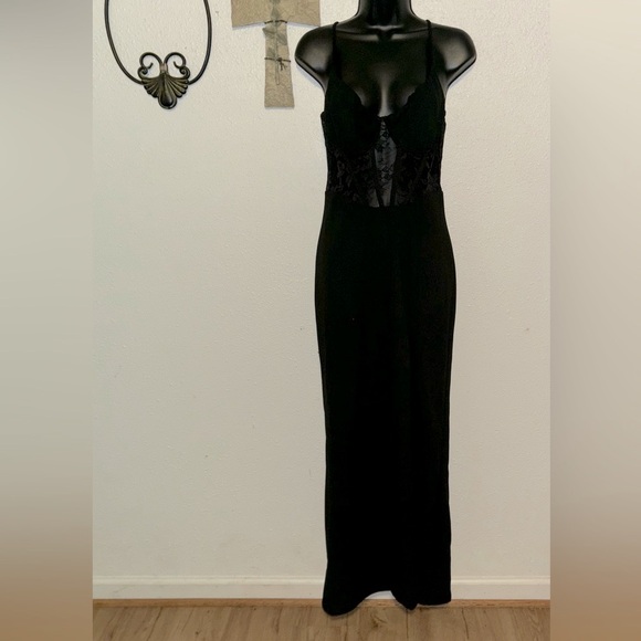 SHEIN Belle Contrast Lace Split Thigh Bridesmaid Dress - Picture 8 of 12